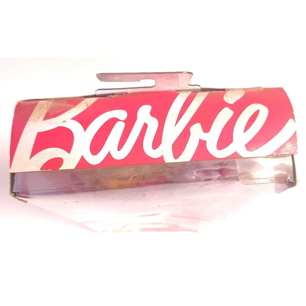 Barbie Night On The Town Doll 2010 Target Exclusive V8936 NIB DAMAGED BOX